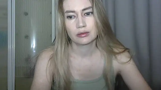 JessFoxxx online show from September 10, 2:33 am