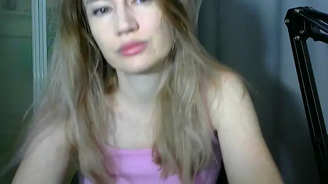 JessFoxxx online show from February 27, 3:06 am