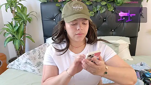 Amanda sweet online show from February 28, 3:11 pm