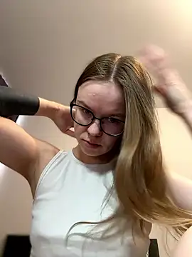  CherryBloom  online show from January 7, 8:18 am