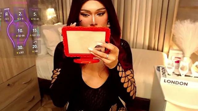 Missavacroft online show from November 21, 8:00 pm