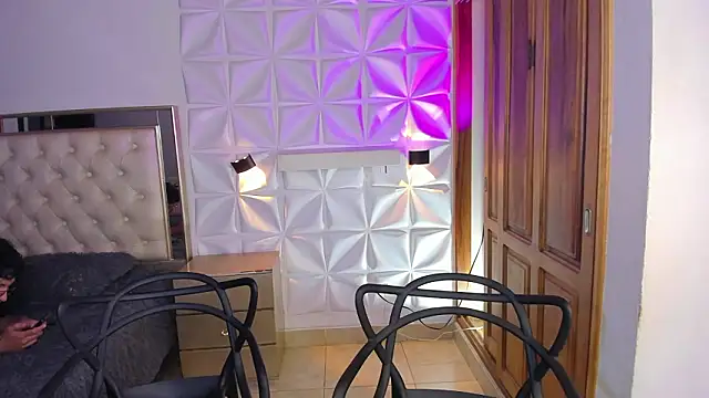 austin rouse online show from February 11, 8:10 pm