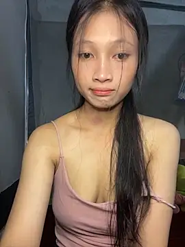 Snapshot of vyvy777 chatting on October 12, 1:24 pm vyvy777 online show from October 12, 1:24 pm