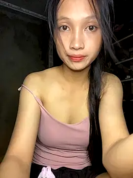 Snapshot of vyvy777 chatting on September 15, 1:03 am vyvy777 online show from September 15, 1:03 am