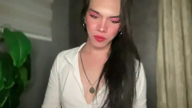 Misselliefayexxx online show from April 5, 10:53 pm