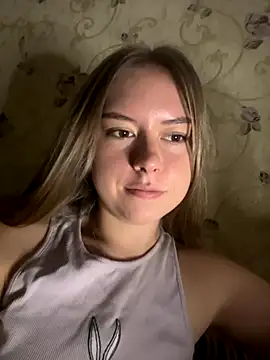 Tomyris yuki online show from November 17, 3:35 pm