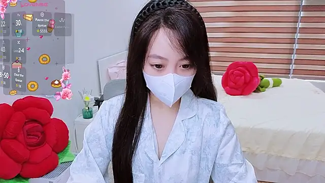 -MinaYoung- online show from November 5, 8:30 am