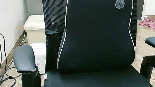 Shulee21 online show from October 31, 4:58 am