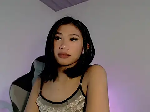 Maxine Sucks online show from October 28, 6:52 am