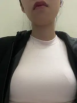 meomeo2k6 online show from February 1, 2:27 pm