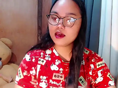  Lylia online show from November 15, 10:55 pm