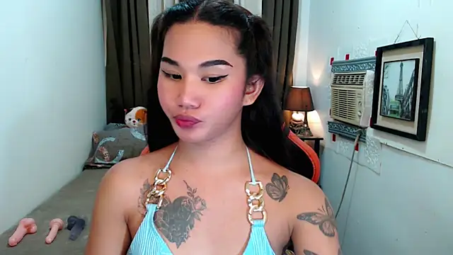 Snapshot of lil_fantacy chatting on October 11, 12:08 pm lil fantacy online show from October 11, 12:08 pm