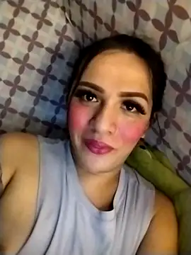 enoria1992 online show from February 9, 9:11 am