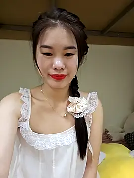 Baby-ladytits2025 online show from October 30, 3:20 am