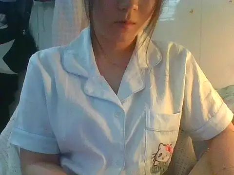 Linzly online show from April 7, 9:11 am