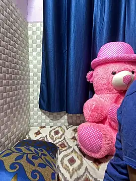 Hot Jaanvi  online show from April 6, 1:12 pm