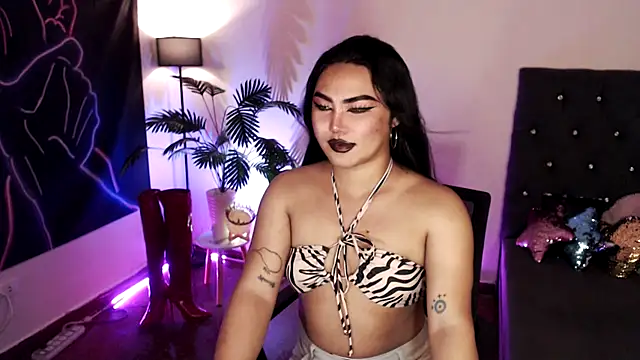 Unique Maya online show from February 26, 2:38 pm