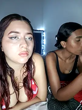 Chloe Sky love online show from March 6, 2:06 am