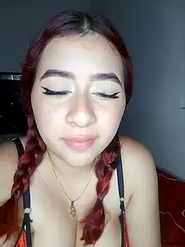 Chloe Sky love online show from November 7, 4:07 am