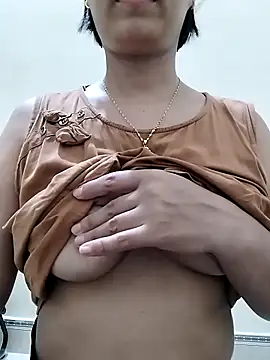 love sexy090 online show from April 8, 6:37 am