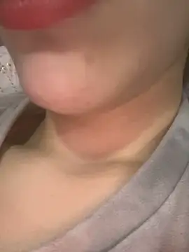 Mimisixo online show from February 12, 12:45 am