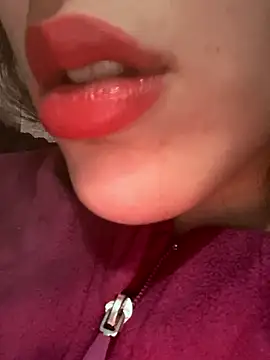 Mimisixo online show from March 25, 1:11 am