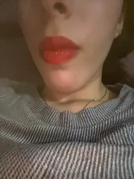 Mimisixo online show from November 10, 5:52 pm