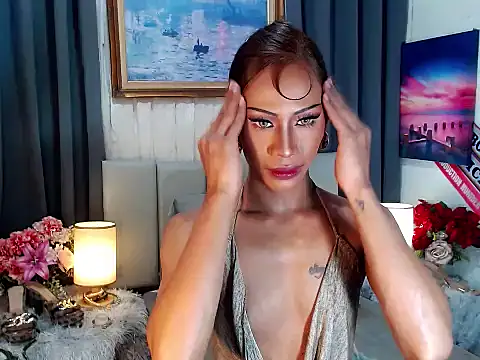 sassylatina online show from September 23, 3:32 pm