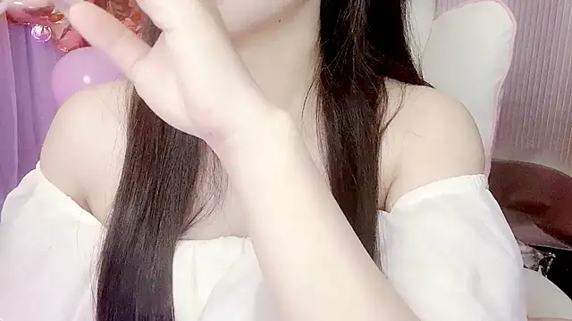 kemybaby online show from April 19, 6:10 pm