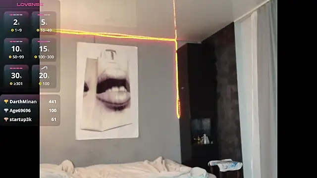 PieraMarch online show from March 25, 8:34 pm