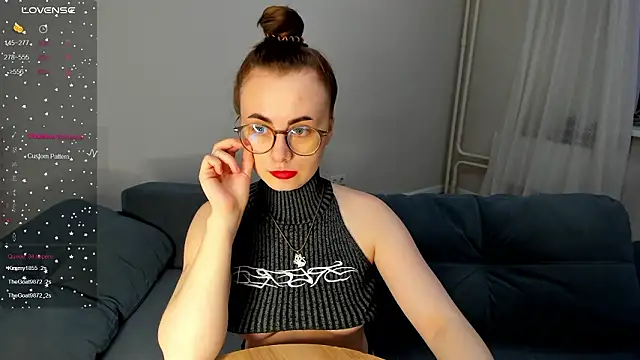 MewStella online show from March 20, 5:07 pm