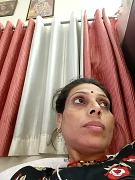 ISHANI-SINGH online show from April 9, 2:44 pm