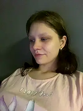 Lunliss online show from September 28, 9:42 pm