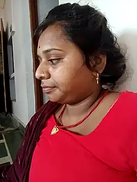 Snapshot of Hot_crety chatting on September 22, 7:29 am Hot crety online show from September 22, 7:29 am