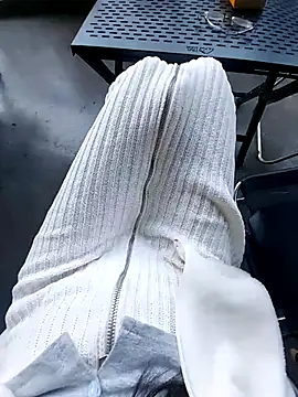 meomeocute online show from November 30, 3:21 am