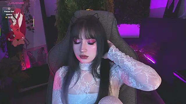 LiliLuna online show from February 13, 4:52 pm