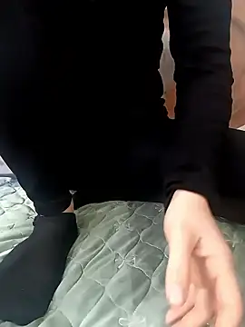 MinhChauXXX19 online show from January 9, 3:00 am