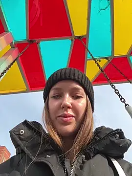 ElliRose online show from October 31, 6:26 am