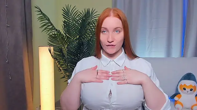 Snapshot of EthalCarlsqq chatting on September 18, 7:29 am EthalCarlsqq online show from September 18, 7:29 am