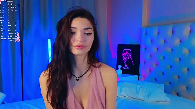 MarciaMarshall online show from November 18, 8:32 pm