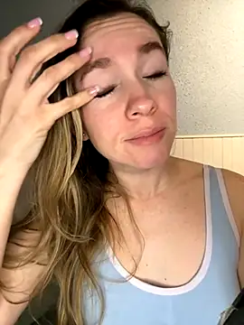 Snapshot of BritgetPsychol chatting on September 21, 2:32 am BritgetPsychol online show from September 21, 2:32 am