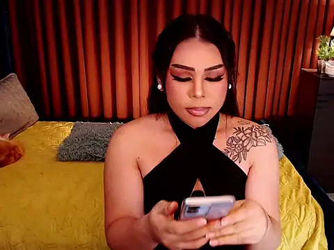 TransAlena95 online show from November 1, 5:17 pm