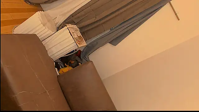 Chichiloeps online show from November 10, 1:50 pm