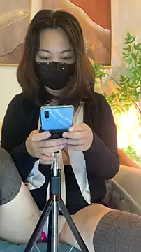 zhizhinaigai online show from January 6, 3:32 am