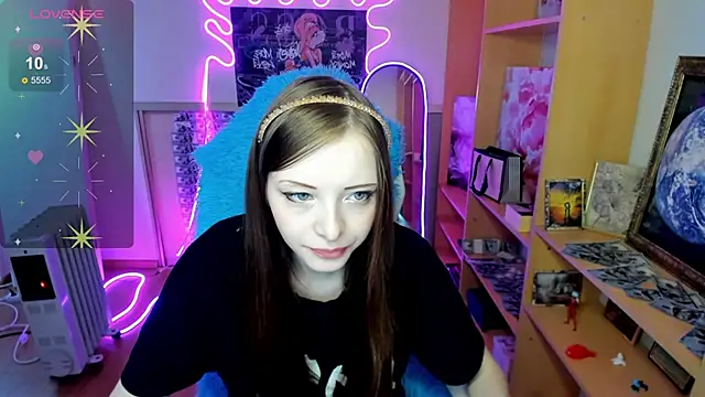 AliceHaris online show from November 28, 8:06 am