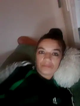 alinaalinutzq online show from October 11, 2:31 pm