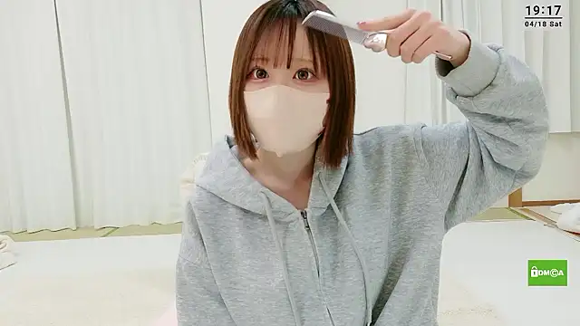 -nene-chan online show from April 18, 10:18 am