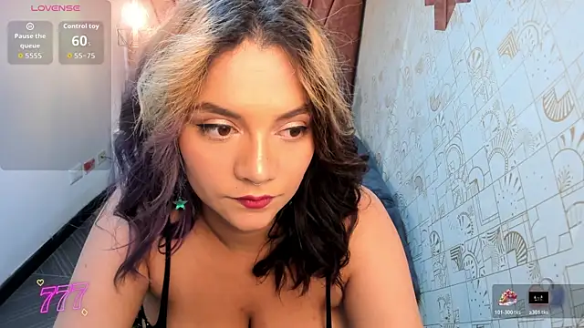 Kiara Cruz   online show from March 24, 7:52 pm