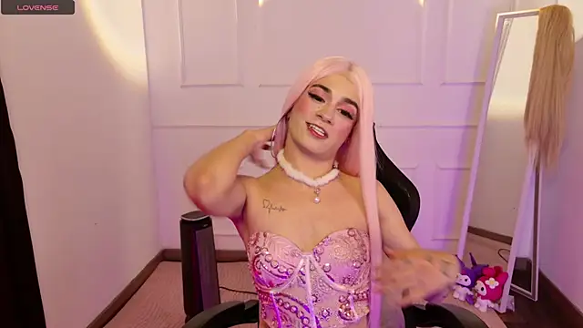 chloe ember online show from November 14, 11:43 am