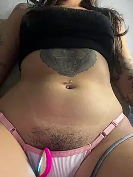 virtualgirlbr online show from May 16, 8:39 am